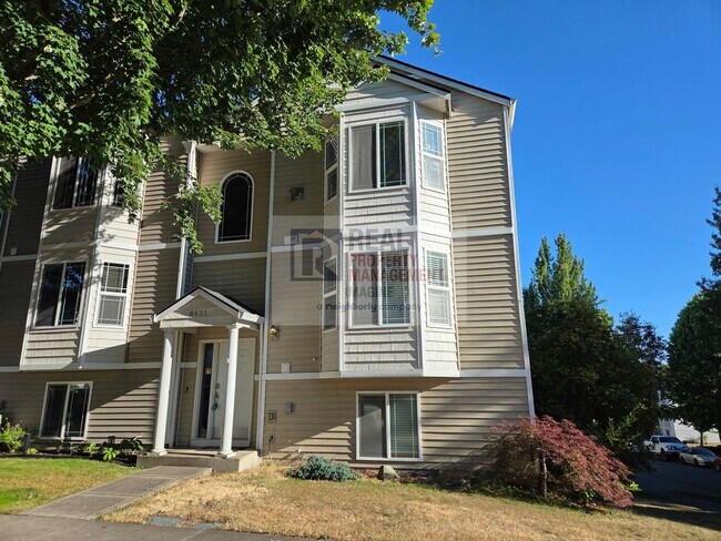 Building Photo - 8431 13th Ave SE