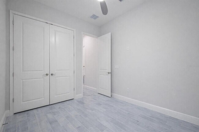 Building Photo - 6670 Bridgman St