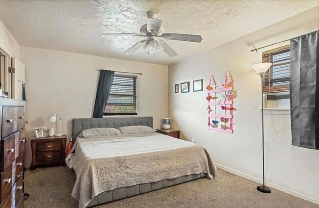 Building Photo - 406 NW 68th St