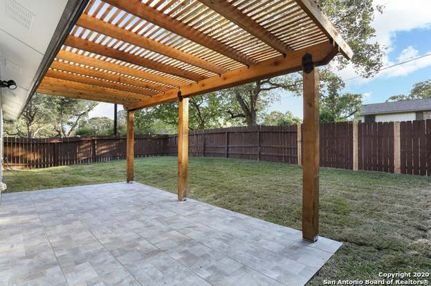 Building Photo - 13903 Cedar Canyon