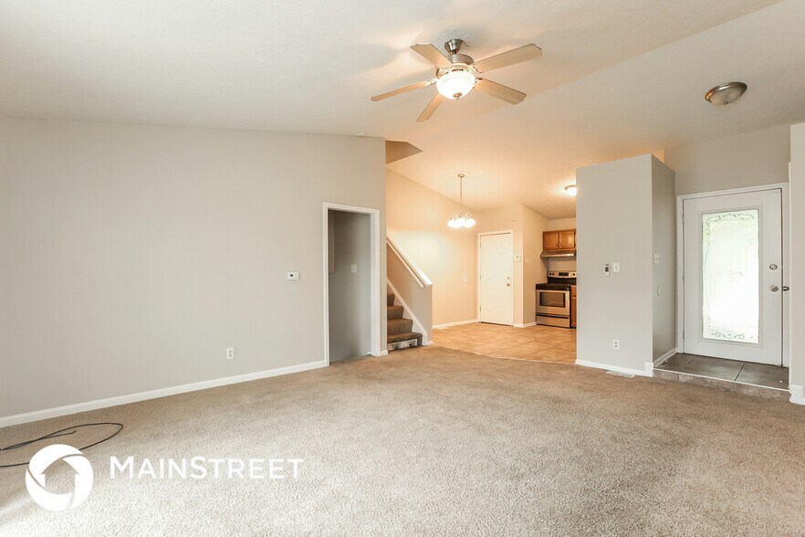 Building Photo - 5248 Telford Ct