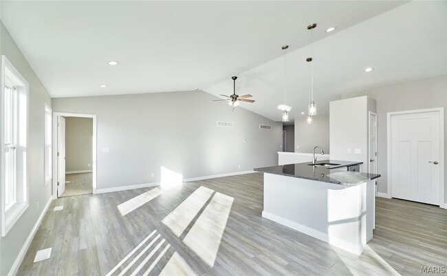 Building Photo - 5542 Autumn Trace Pkwy