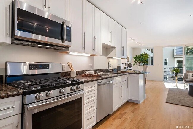 Building Photo - 1277 Howard St