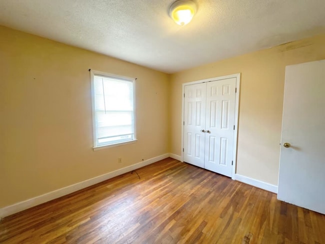 Building Photo - 607 Parker Mathis Dr