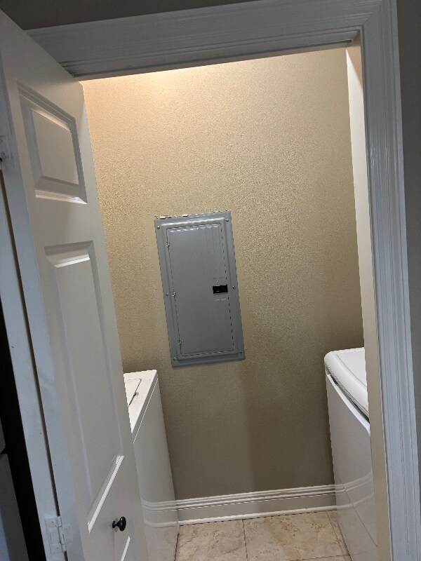 Building Photo - 828 Meadow Bend Dr