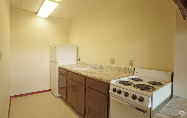 Kitchen - Historical Park Apartments