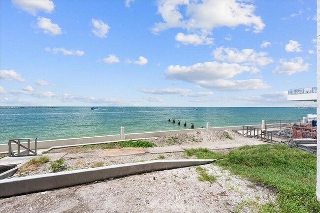 Building Photo - 440 S Gulfview Blvd