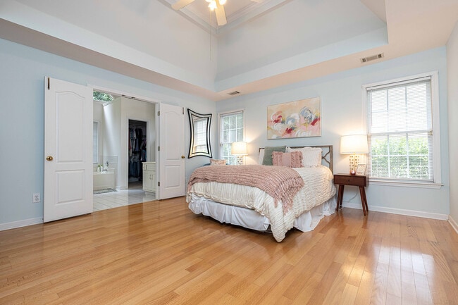 Building Photo - 630 Georgian Hills Dr