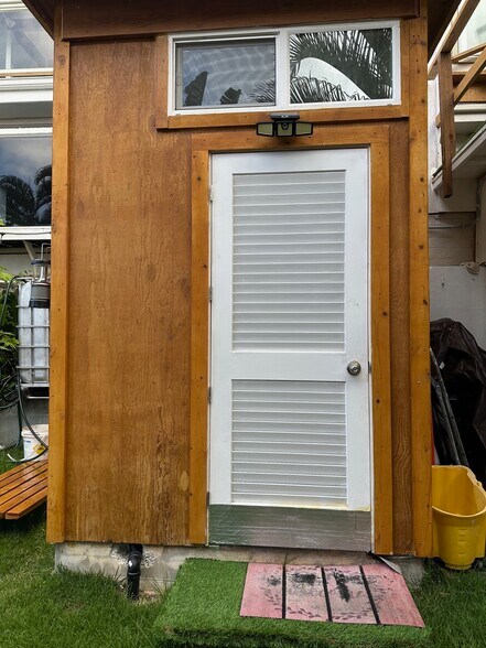 Building Photo - 4477 Sierra Dr