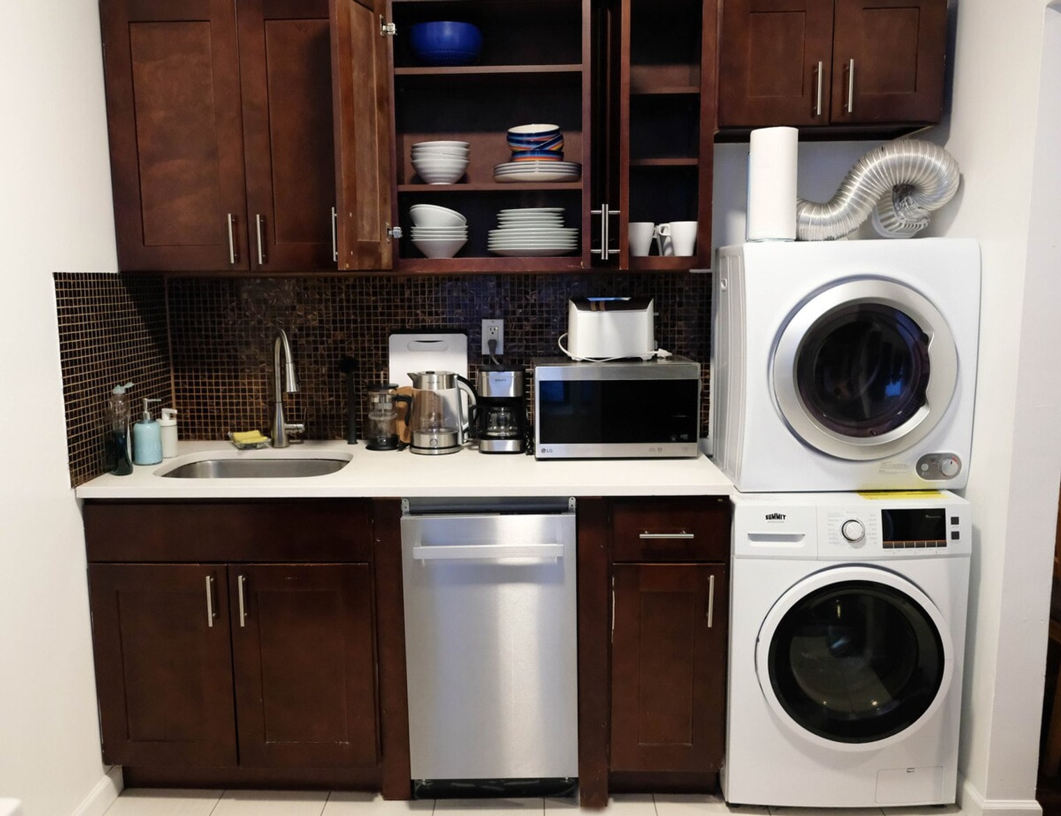 Building Photo - 5 W 101st St