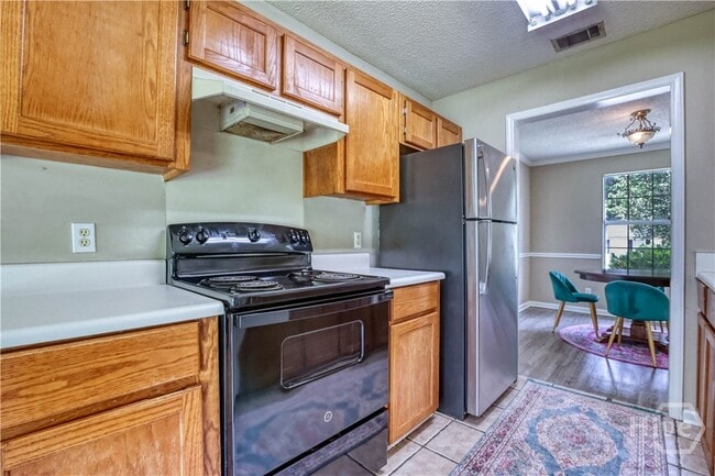 Building Photo - 110 Laurelwood Dr
