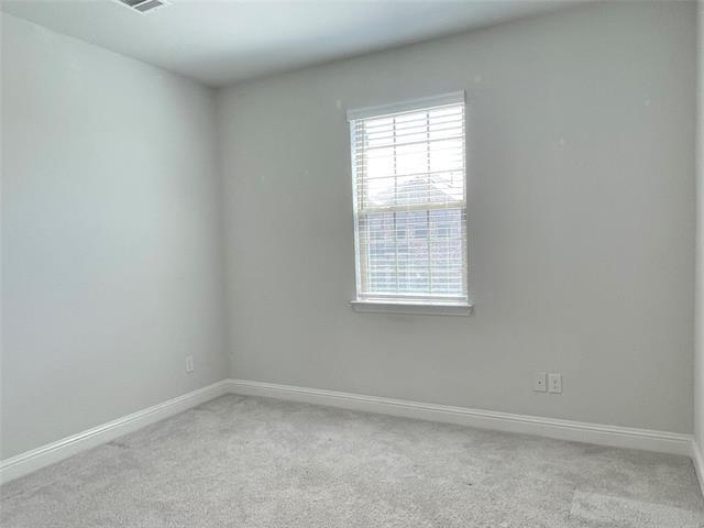 Building Photo - 2257 Washington Dr