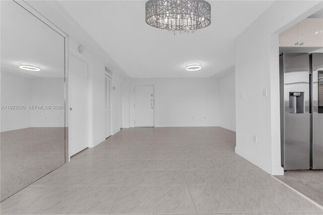 Building Photo - 16508 NE 26th Ave