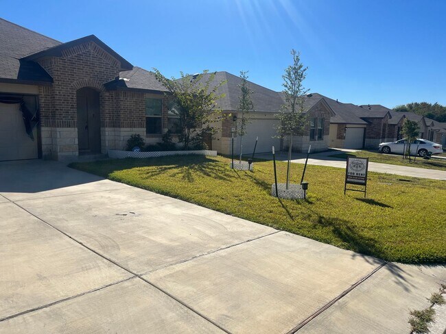 Building Photo - Rental Home In Excellent Condition