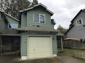 Building Photo - 3/2 Duplex Townhome in Thurston Hills