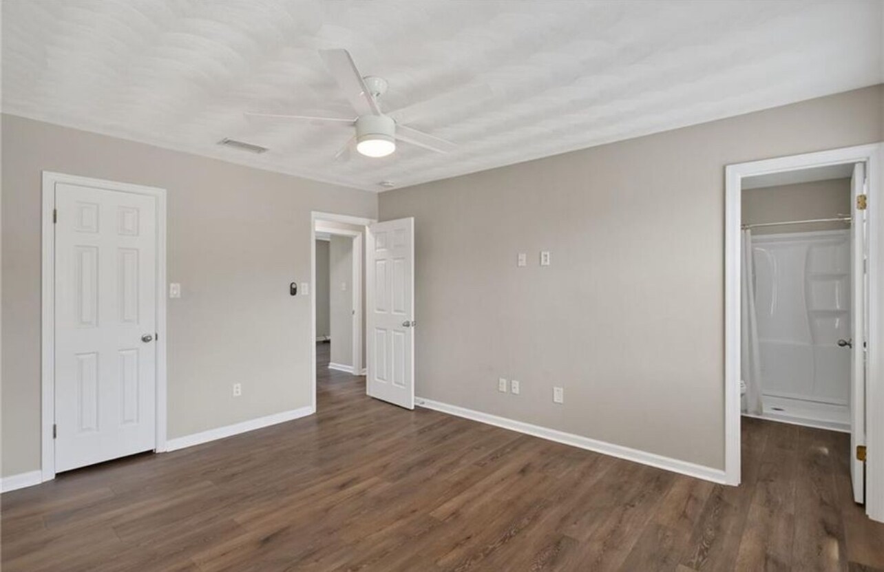Building Photo - 1901 Haviland Dr