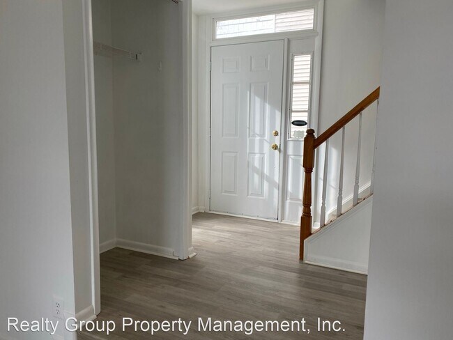 Primary Photo - 4 br, 3.5 bath House - 18148 Royal Bonnet ...