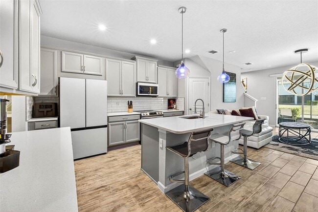 Building Photo - 25993 Woven Wicker Bnd