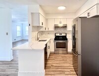 Building Photo - 1133 Roseberry Ct