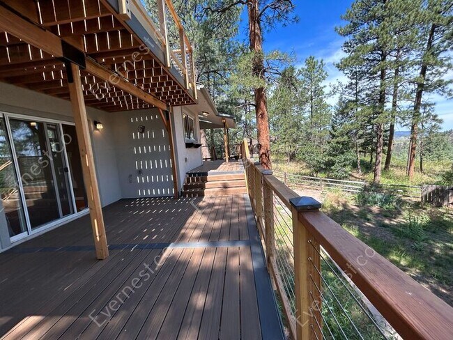 Building Photo - 4891 W Chippewa Dr