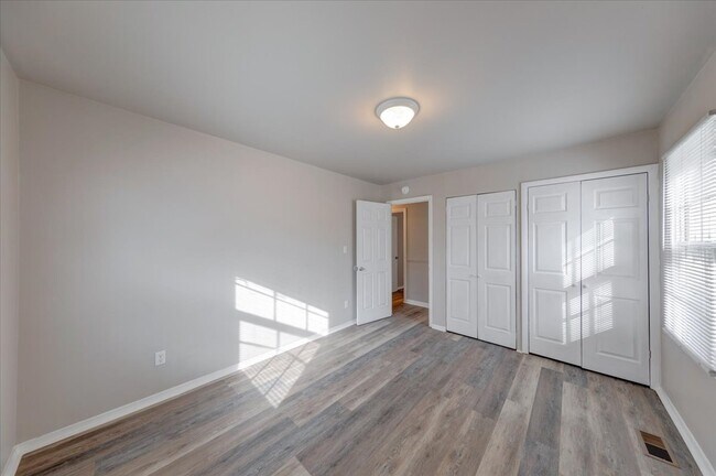 Building Photo - 7614 E 34th St