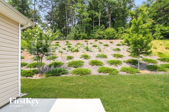 Building Photo - 206 Paradise Hills Cir