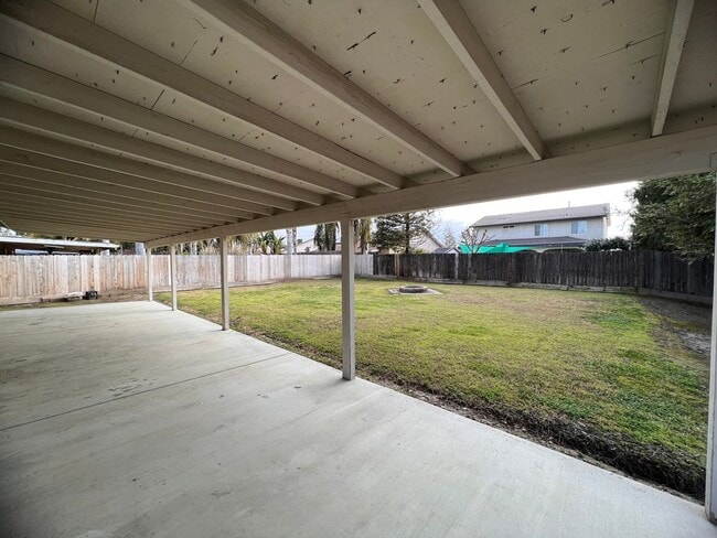 Building Photo - 1294 Dalton St