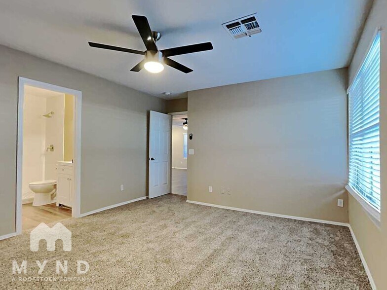 Building Photo - 11111 E Flossmoor Ave