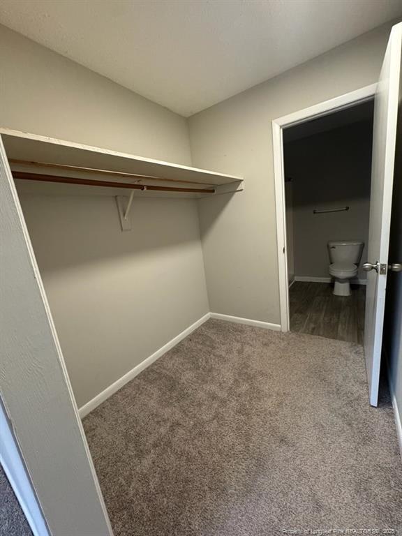 Building Photo - 801 Applewood Ln