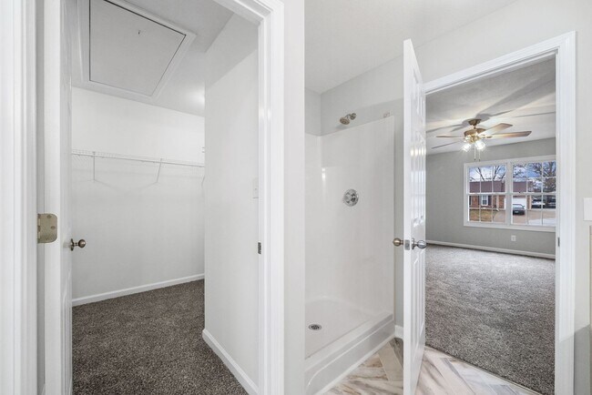 Building Photo - Spacious 3 bedroom 2 1/2 bath home for rent!