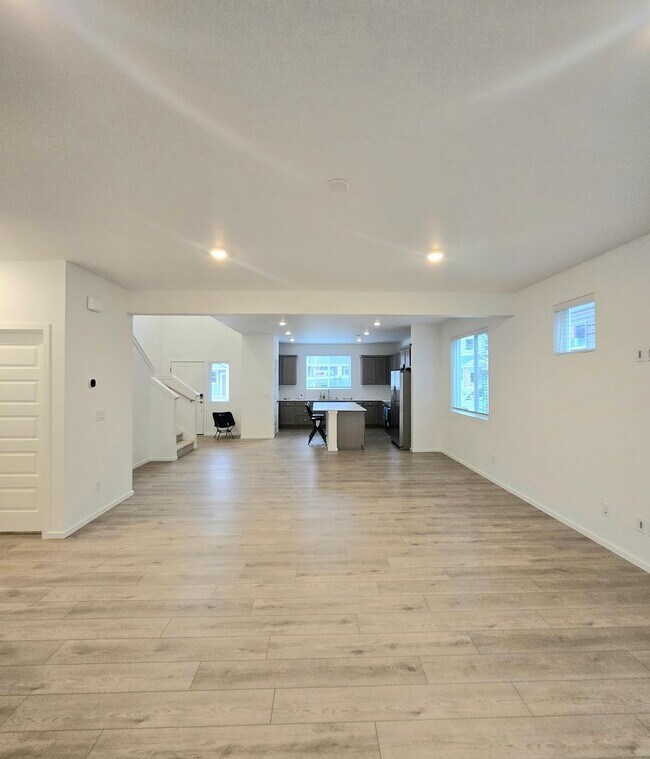 Building Photo - 3 Bed, 3.5 Bath in the New Madrona Ridge Neighborhood For Rent!