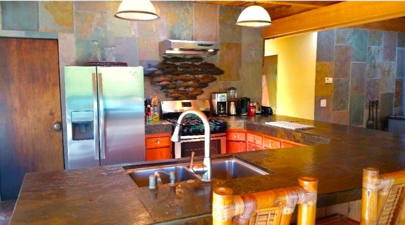 Building Photo - 29090 Robinson Cyn Rd