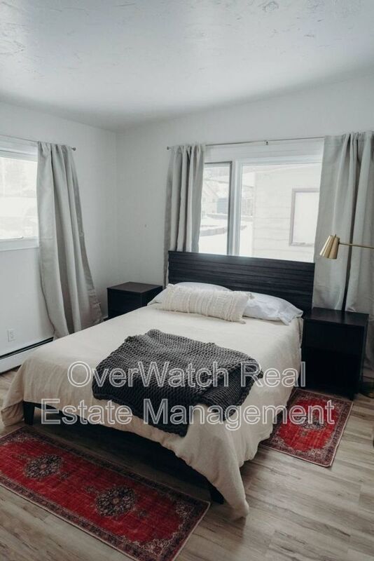 Building Photo - 3009 W 33rd Ave