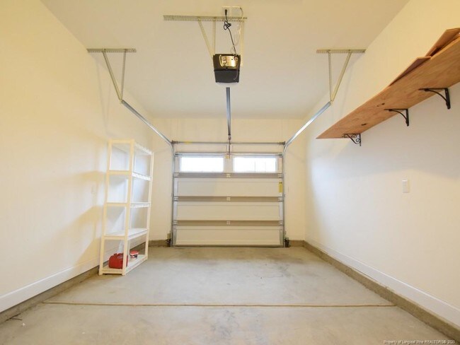 Building Photo - 929 Pecan Grove Loop