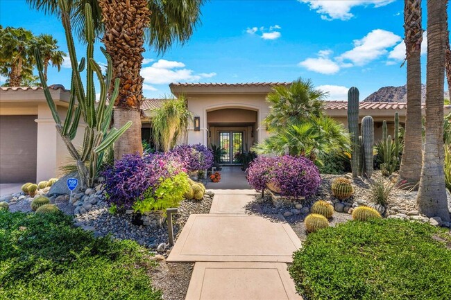 Primary Photo - 45730 Indian Canyon Rd