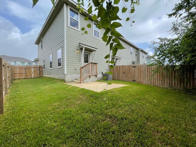 Building Photo - 16914 Spirit Brk