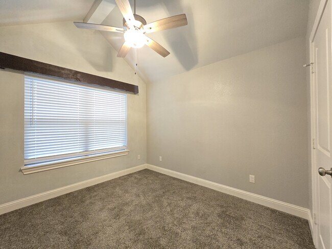 Building Photo - 11513 Lindsey Gdn Dr