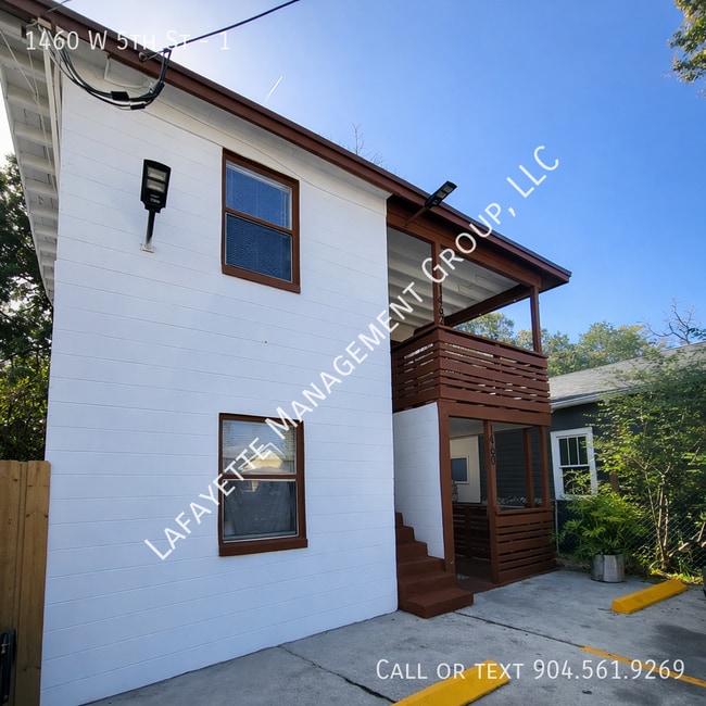 Building Photo - 1460 W 5th St