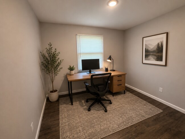 Building Photo - 3 Bed 1.5 Bath home **Available Now***