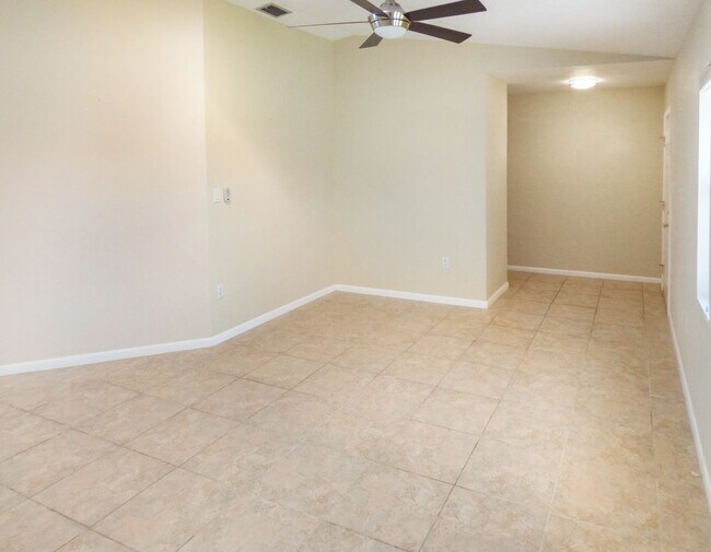 Building Photo - 1438 Sea Fan Dr