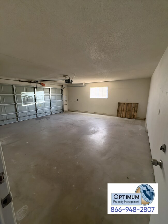 Building Photo - Charming 3-Bedroom Home on Half Acre