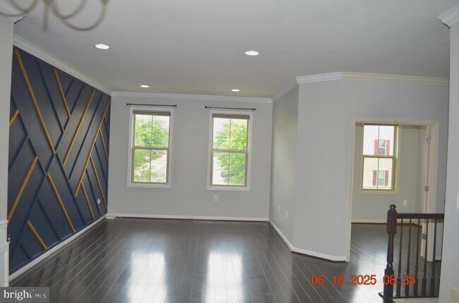 Building Photo - 23671 Sailfish Square