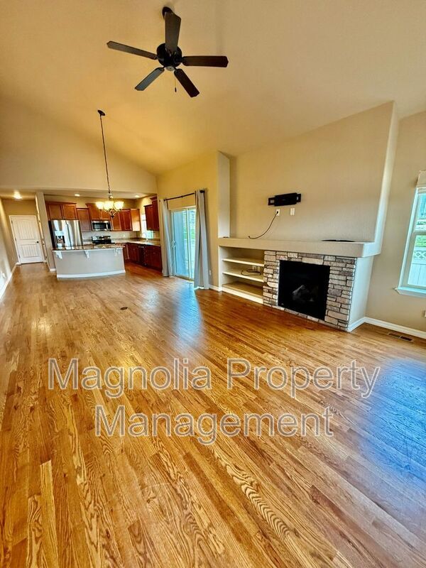 Building Photo - 9916 Wolf Lake Drive