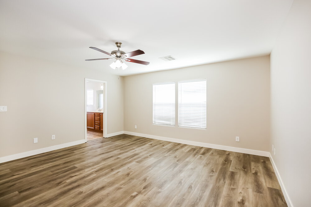 Building Photo - 25 Copper Pine Ave
