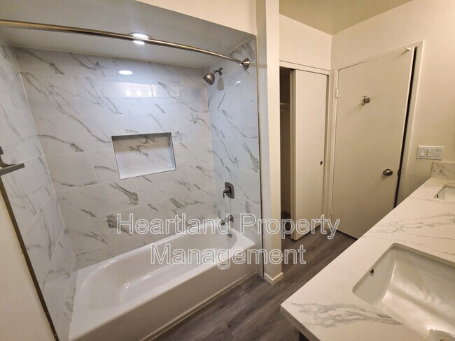 Building Photo - 6304 Friars Rd