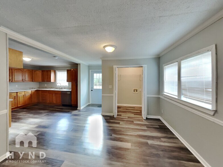 Building Photo - 2620 21st St