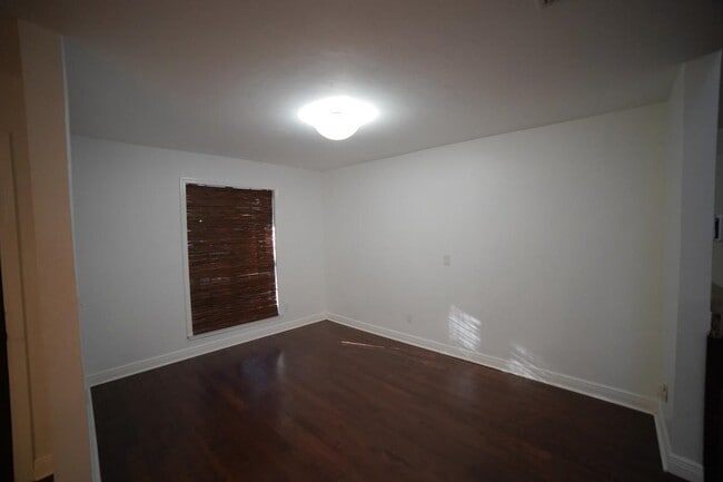 Building Photo - 3384 Barrow Hill Trail