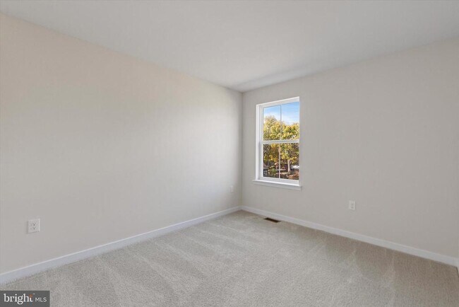 Building Photo - 308 Bennetts Ct