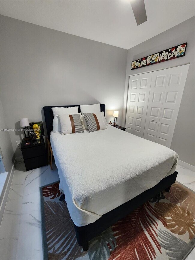 Building Photo - 8363 NW 41st St