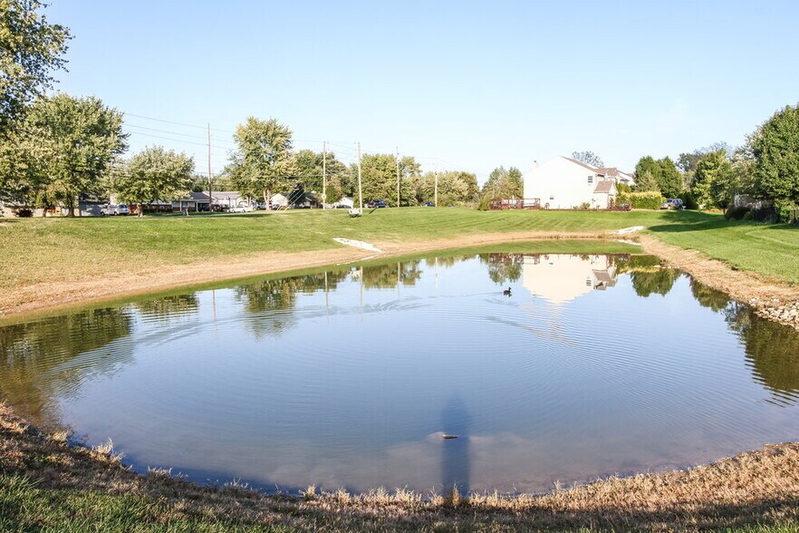 Building Photo - 8020 Lake Tree Cir